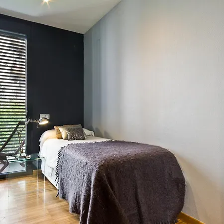 My Space Emirates - Spacious Apartments Near The City Center Barcelona Exterior foto